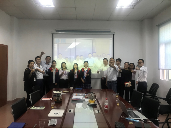 澳门ag百家家乐(中国)有限公司官网软件与炎墨合影